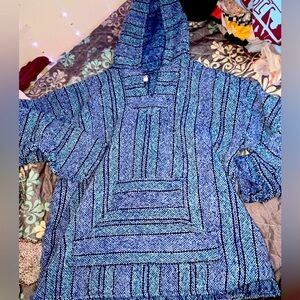 EUC Women’s “Drug Rug” boho Beachy Pullover